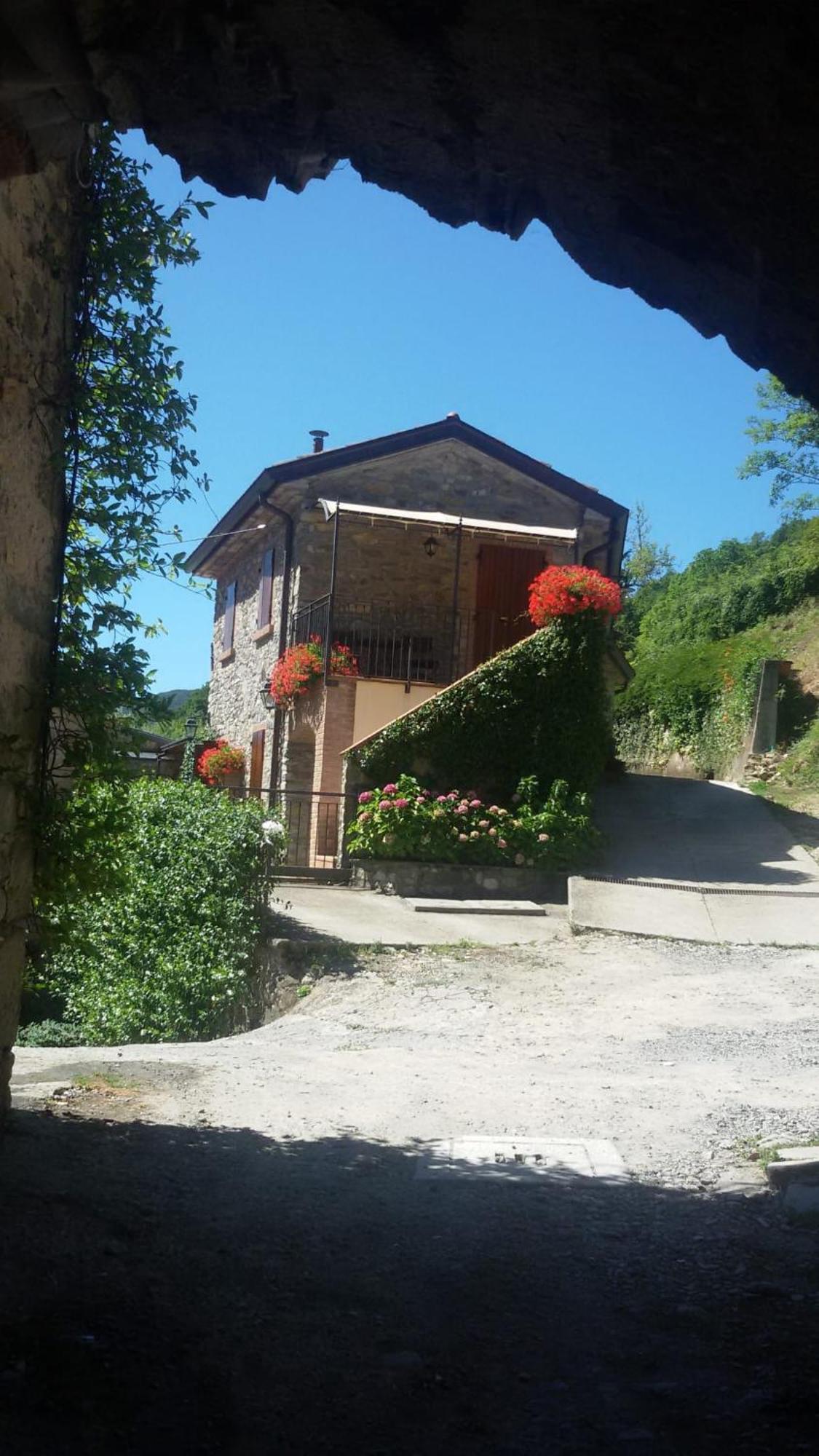 Old Village Linda - Tra Lunigiana & Cinque Terre Comano  Εξωτερικό φωτογραφία